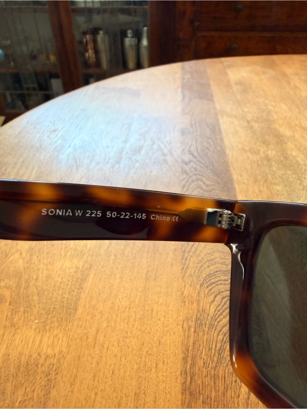 Warby Parker Sonia Sunglasses Frame - Wide Fit - Oak Barrel Tortoise + Case - Picture 5 of 6